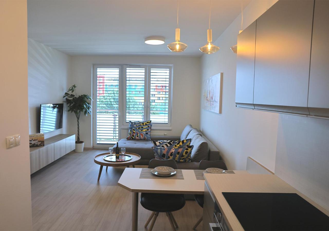Luxury Grand Apartments By Bratislavatrip Luaran gambar