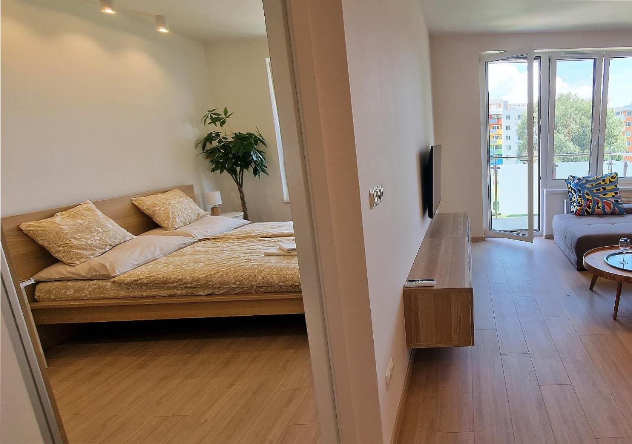 Luxury Grand Apartments By Bratislavatrip Luaran gambar